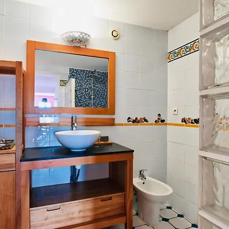 Casa Joe Cote * La Seyne-sur-Mer